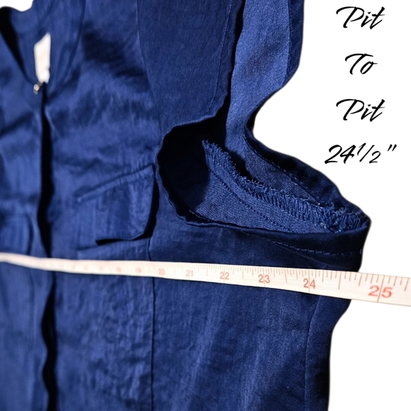 Chico's Sz 3 (XL/16) Blue Button Front Blouse Top Short Sleeve Satin Look Pocket - Picture 9 of 11